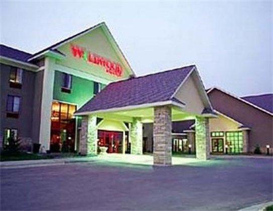 Wildwood Lodge & Suites Clive Kültér fotó