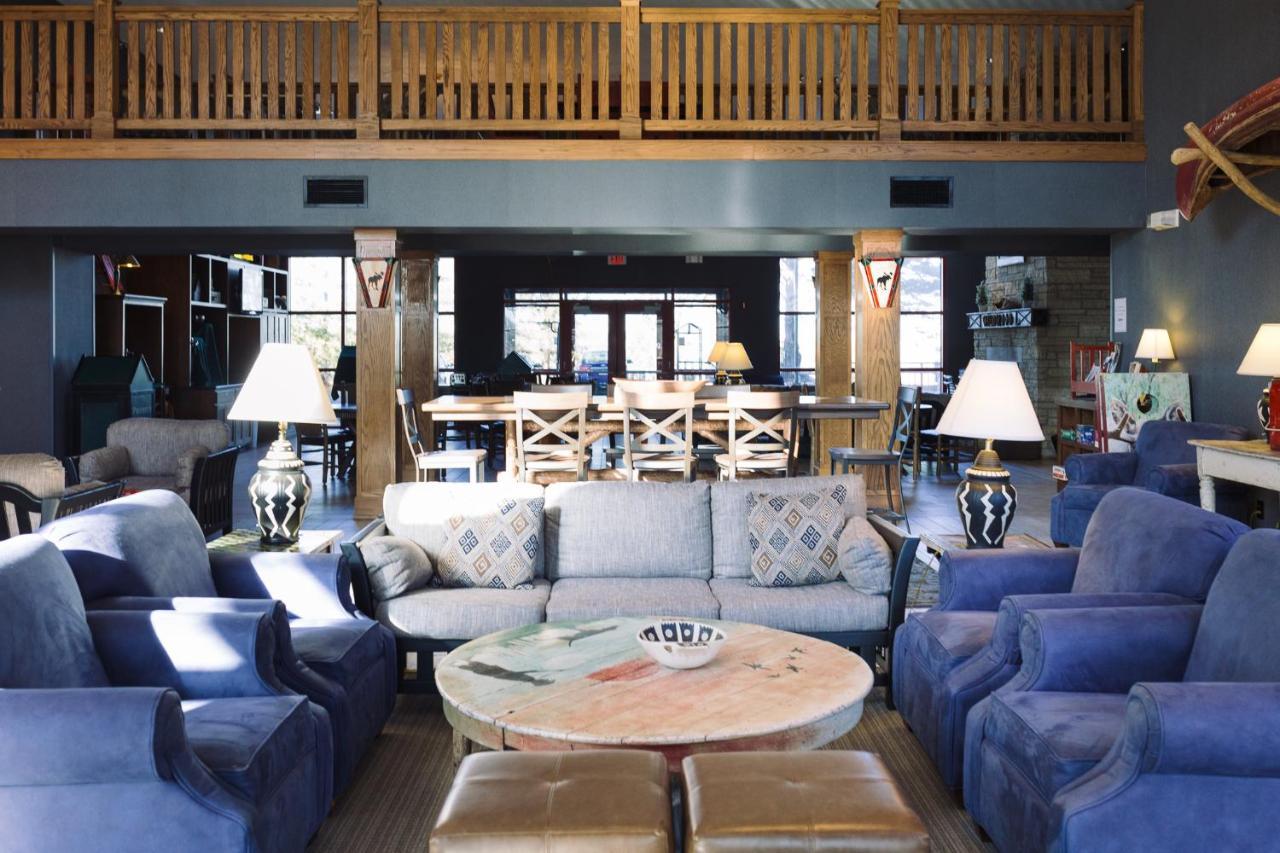Wildwood Lodge & Suites Clive Kültér fotó